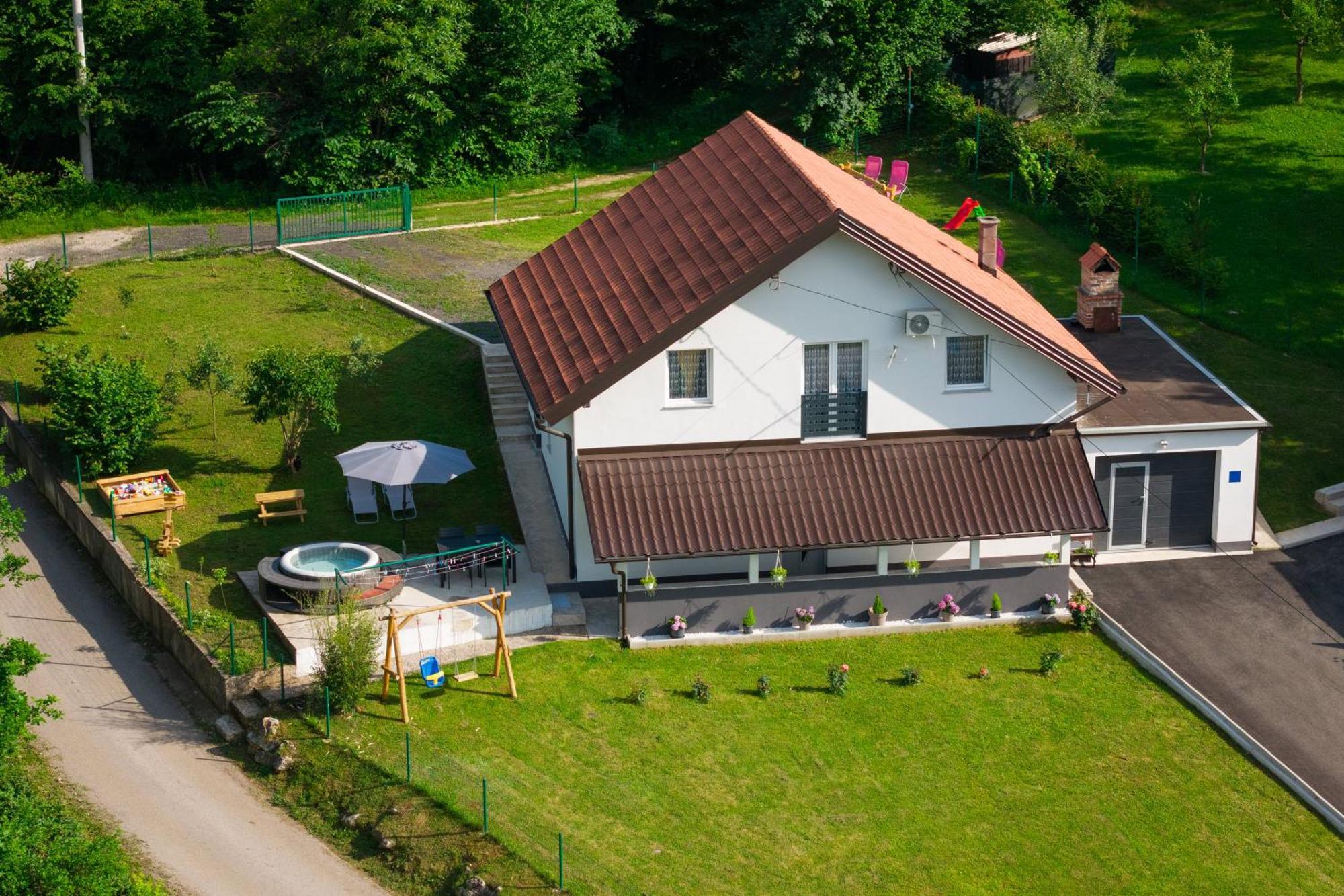 Apartman Rita Slunj Exterior foto